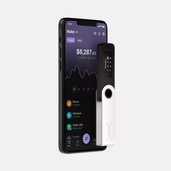 Ledger Nano S Plus კრიპტო აპარატურის საფულე 1 4 3